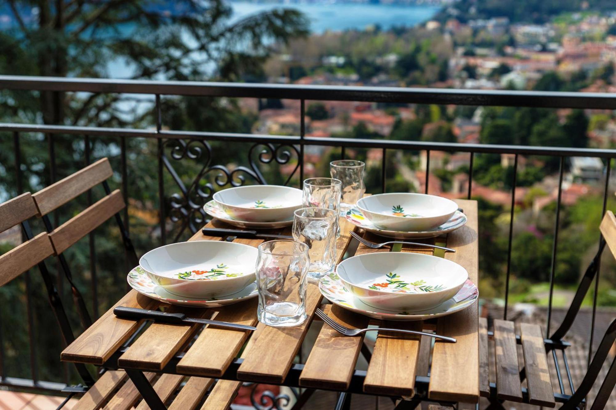 Vista Lario Apartment - Aqua Apartments Τσερνόμπιο Εξωτερικό φωτογραφία